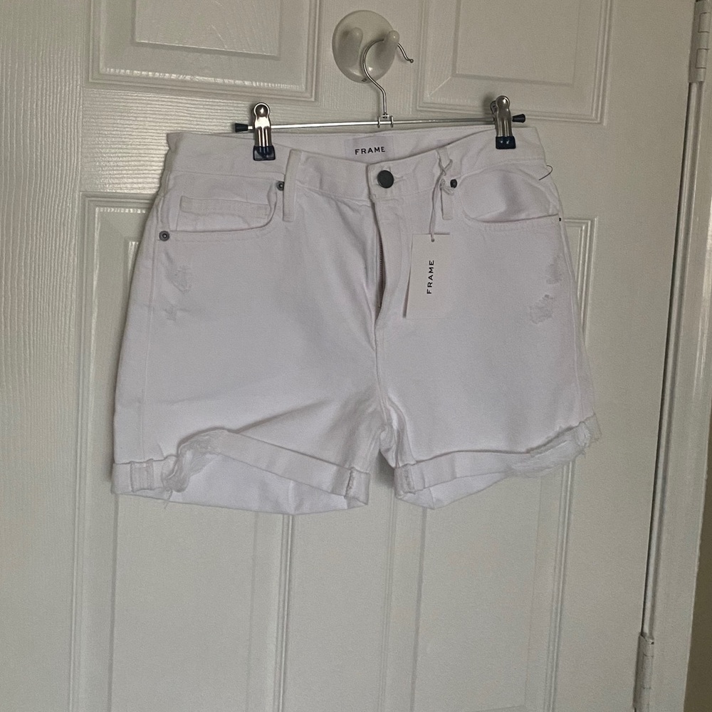 FRAME Le Beau Short